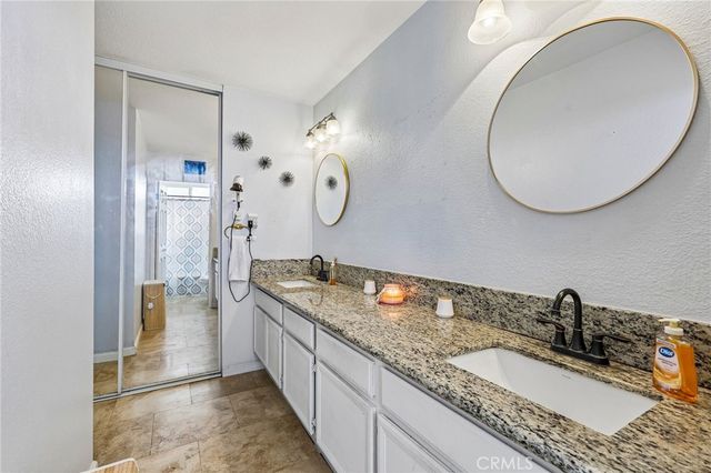 10540 Flora Verda Court, Santee, CA 92071