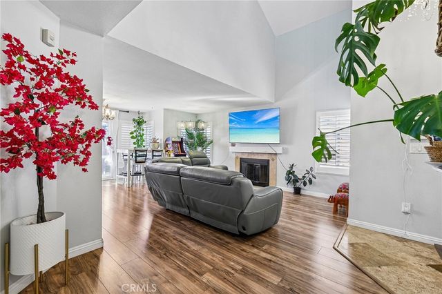 10540 Flora Verda Court, Santee, CA 92071