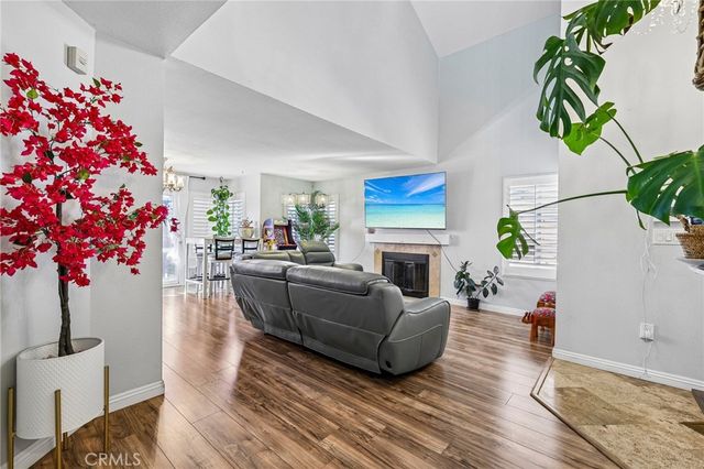 10540 Flora Verda Court, Santee, CA 92071