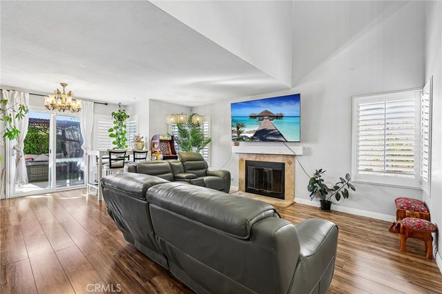 10540 Flora Verda Court, Santee, CA 92071