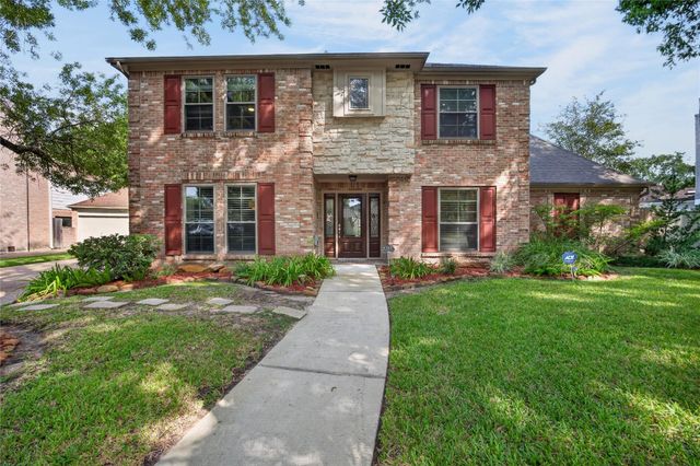 931 Fleetwood Place Drive, Houston, TX 77079