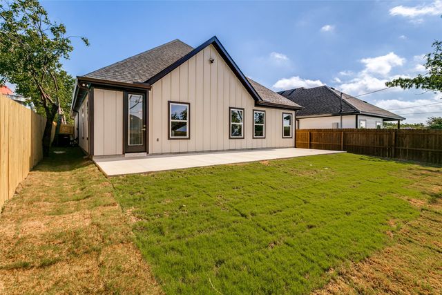 5505 Lovell Avenue, Fort Worth, TX 76107