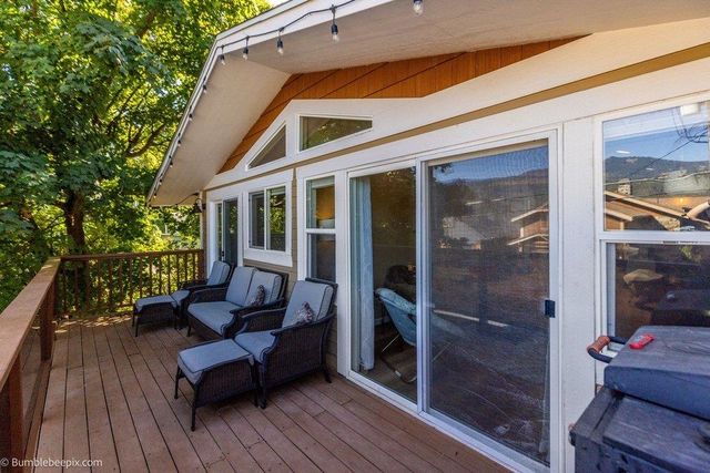 902 S Liberty Dr, Liberty Lake, WA 99019