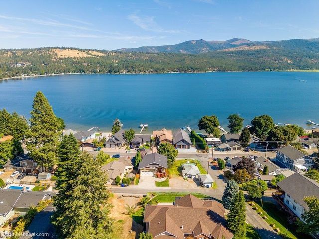 902 S Liberty Dr, Liberty Lake, WA 99019