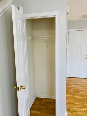 8004 Strandhill Road, Huntersville, NC 28078