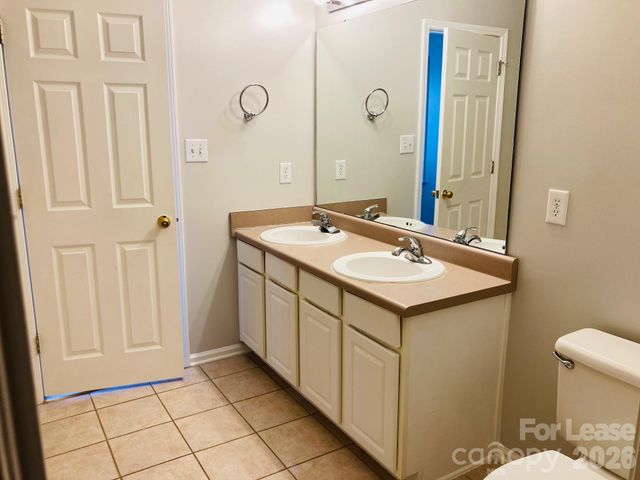 8004 Strandhill Road, Huntersville, NC 28078