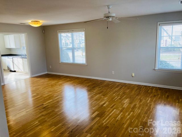 8004 Strandhill Road, Huntersville, NC 28078