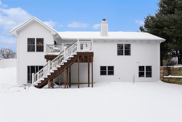 4945 Landing Way, Kalamazoo, MI 49048