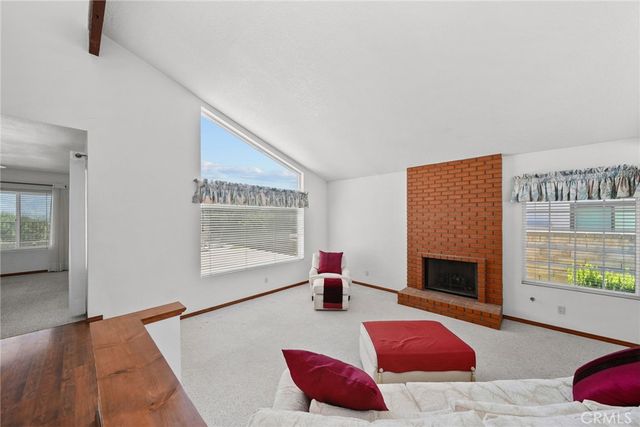 28068 Valcour, Canyon Country, CA 91387