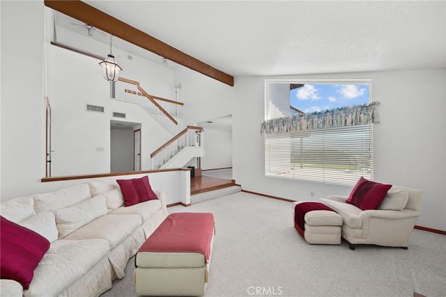 28068 Valcour, Canyon Country, CA 91387