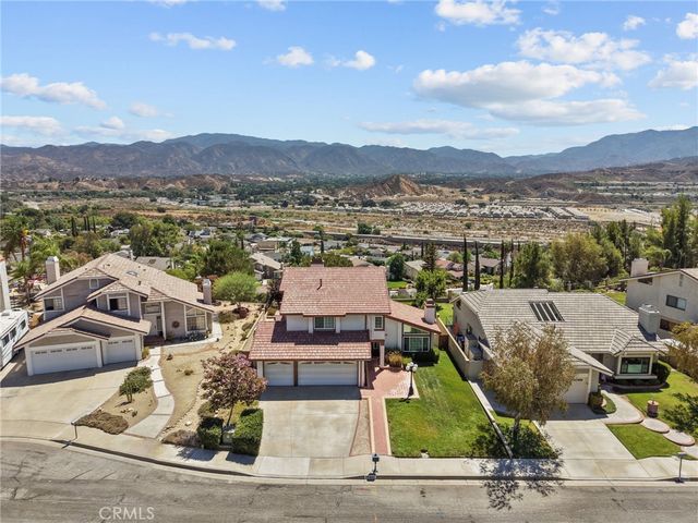 28068 Valcour, Canyon Country, CA 91387