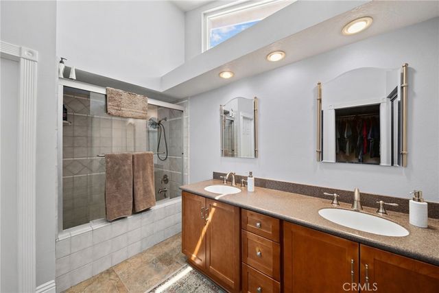 28068 Valcour, Canyon Country, CA 91387