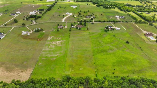 344 Bakers Branch Road, Waxahachie, TX 75167