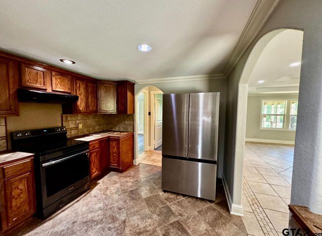 1538 FM 918, Overton, TX 75684