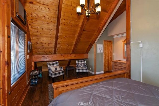 27064 Overlook, Lake Arrowhead, CA 92352