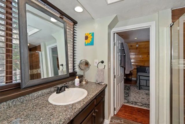 27064 Overlook, Lake Arrowhead, CA 92352