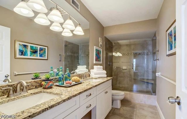 1901 Clifford ST 1003, Fort Myers, FL 33901