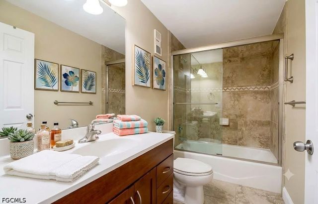 1901 Clifford ST 1003, Fort Myers, FL 33901
