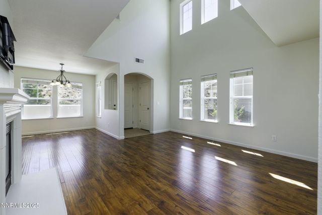 7680 Stone Bluff Way, Reno, NV 89523