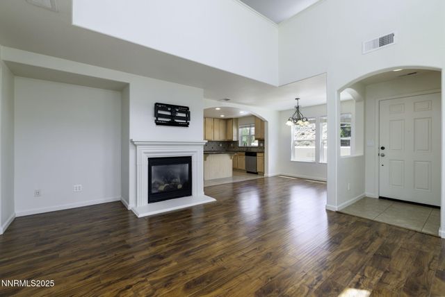 7680 Stone Bluff Way, Reno, NV 89523