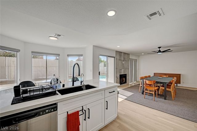 3200 Ivory Coast Drive, Las Vegas, NV 89117