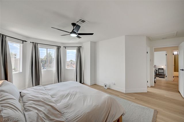 3200 Ivory Coast Drive, Las Vegas, NV 89117