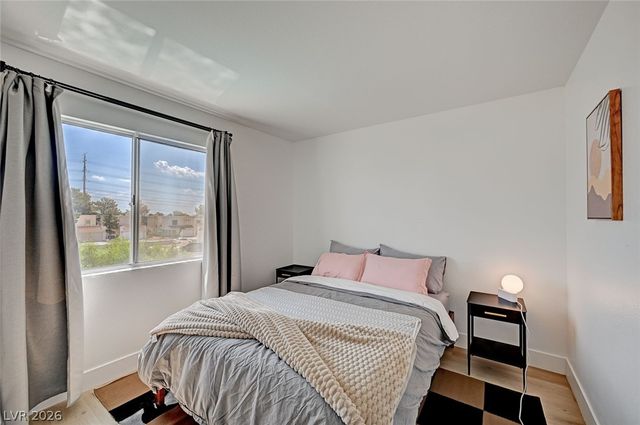 3200 Ivory Coast Drive, Las Vegas, NV 89117