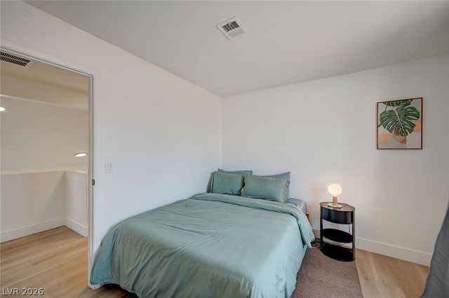 3200 Ivory Coast Drive, Las Vegas, NV 89117