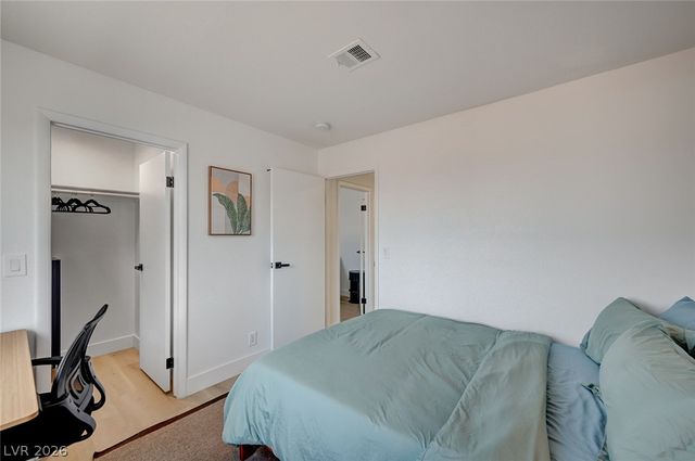 3200 Ivory Coast Drive, Las Vegas, NV 89117