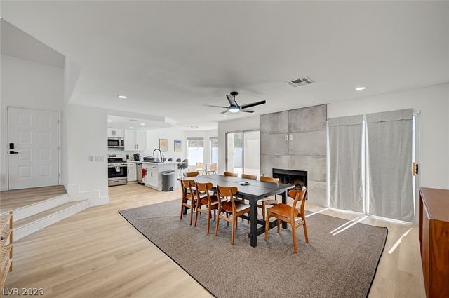 3200 Ivory Coast Drive, Las Vegas, NV 89117