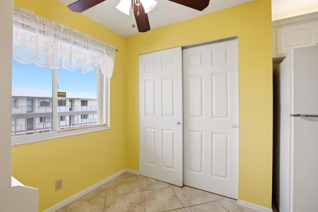 3146 Via Poinciana 407, Greenacres, FL 33467