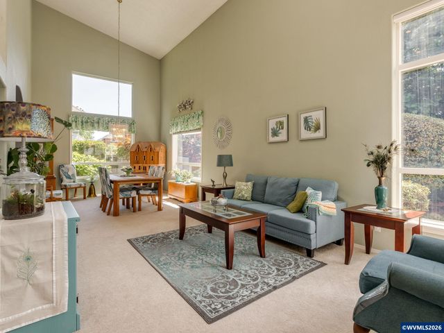 1598 Hallet Ct NW, Salem, OR 97304