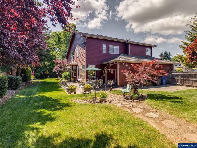 1598 Hallet Ct NW, Salem, OR 97304