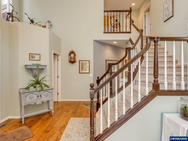 1598 Hallet Ct NW, Salem, OR 97304