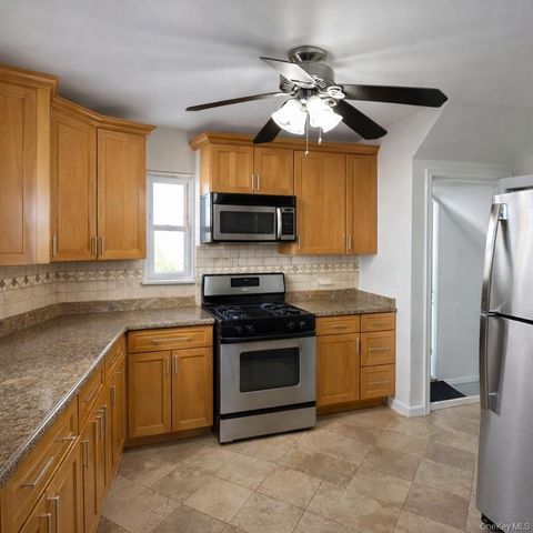 7321 182nd Street, Fresh Meadows, NY 11366
