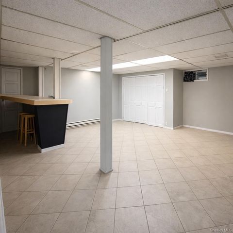 7321 182nd Street, Fresh Meadows, NY 11366