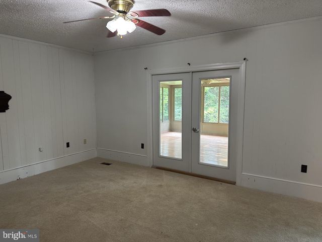 5601 GWYNNDALE PL, Clinton, MD 20735