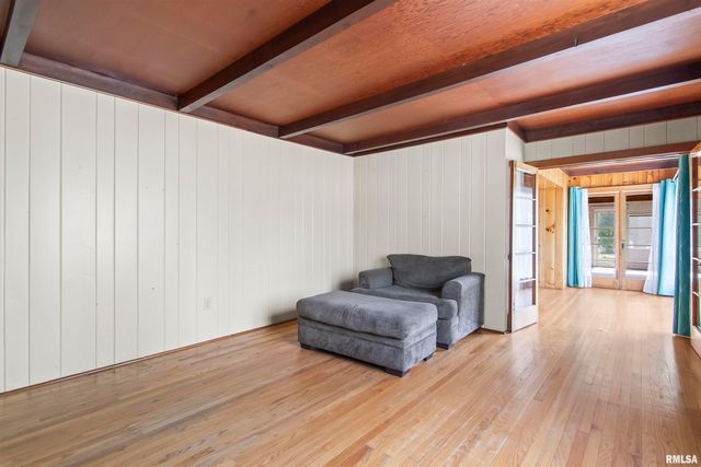 508 N WASHINGTON Street, Mt Pulaski, IL 62548