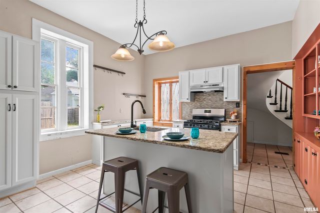 508 N WASHINGTON Street, Mt Pulaski, IL 62548