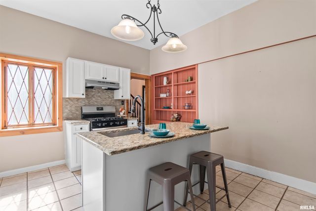 508 N WASHINGTON Street, Mt Pulaski, IL 62548