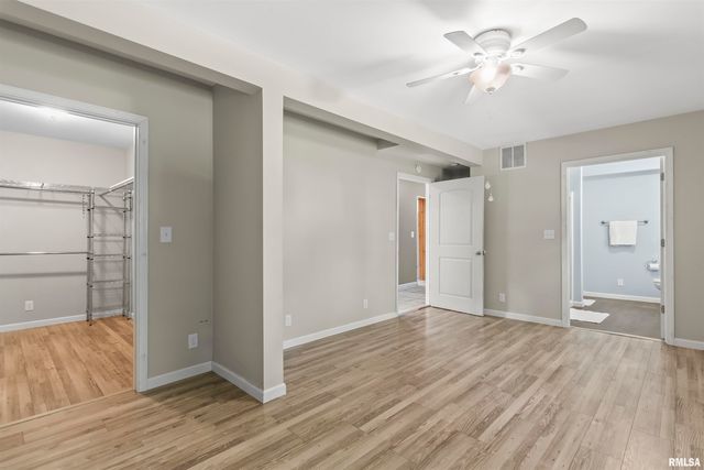 508 N WASHINGTON Street, Mt Pulaski, IL 62548