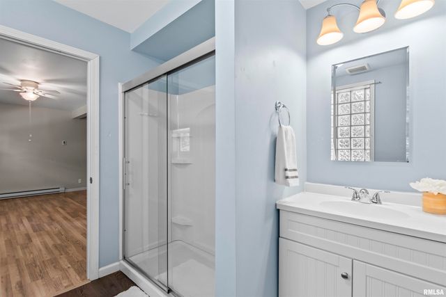 508 N WASHINGTON Street, Mt Pulaski, IL 62548