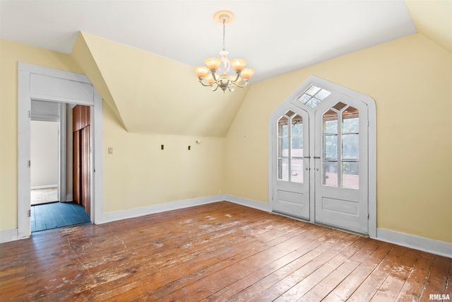 508 N WASHINGTON Street, Mt Pulaski, IL 62548