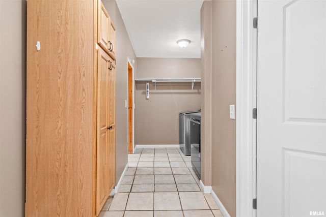 508 N WASHINGTON Street, Mt Pulaski, IL 62548