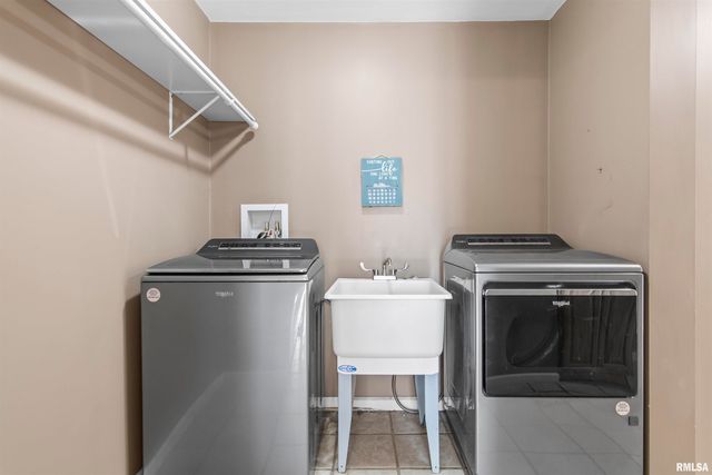 508 N WASHINGTON Street, Mt Pulaski, IL 62548