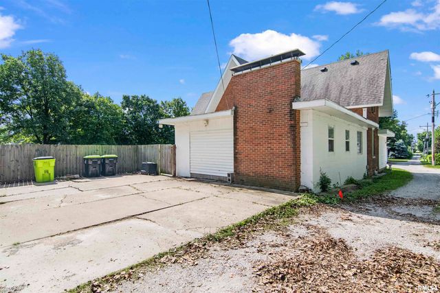 508 N WASHINGTON Street, Mt Pulaski, IL 62548