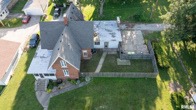 508 N WASHINGTON Street, Mt Pulaski, IL 62548