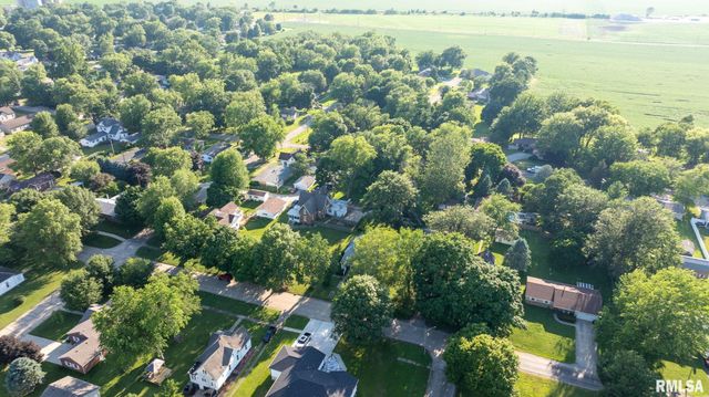 508 N WASHINGTON Street, Mt Pulaski, IL 62548