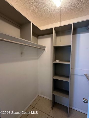 565 Burlington Avenue NE, Palm Bay, FL 32907