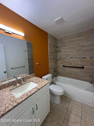 565 Burlington Avenue NE, Palm Bay, FL 32907